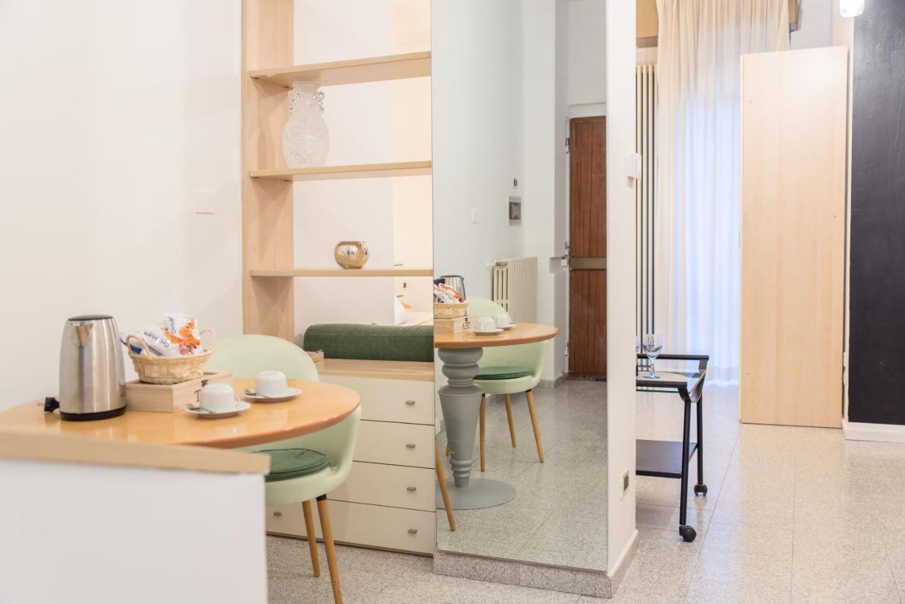 Appartamento 8- Tourist House Bologna - Light House - Self Check-In Esterno foto