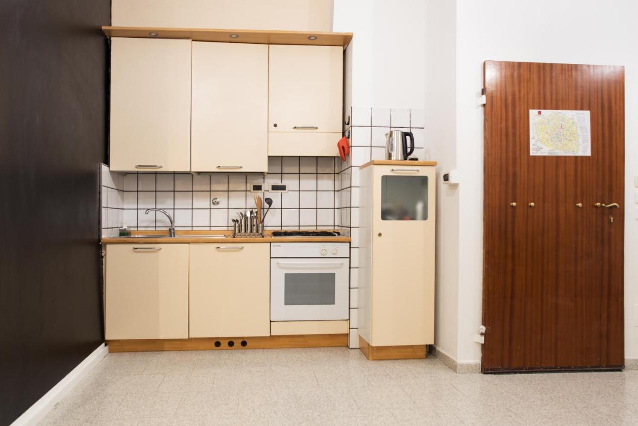 Appartamento 8- Tourist House Bologna - Light House - Self Check-In Esterno foto