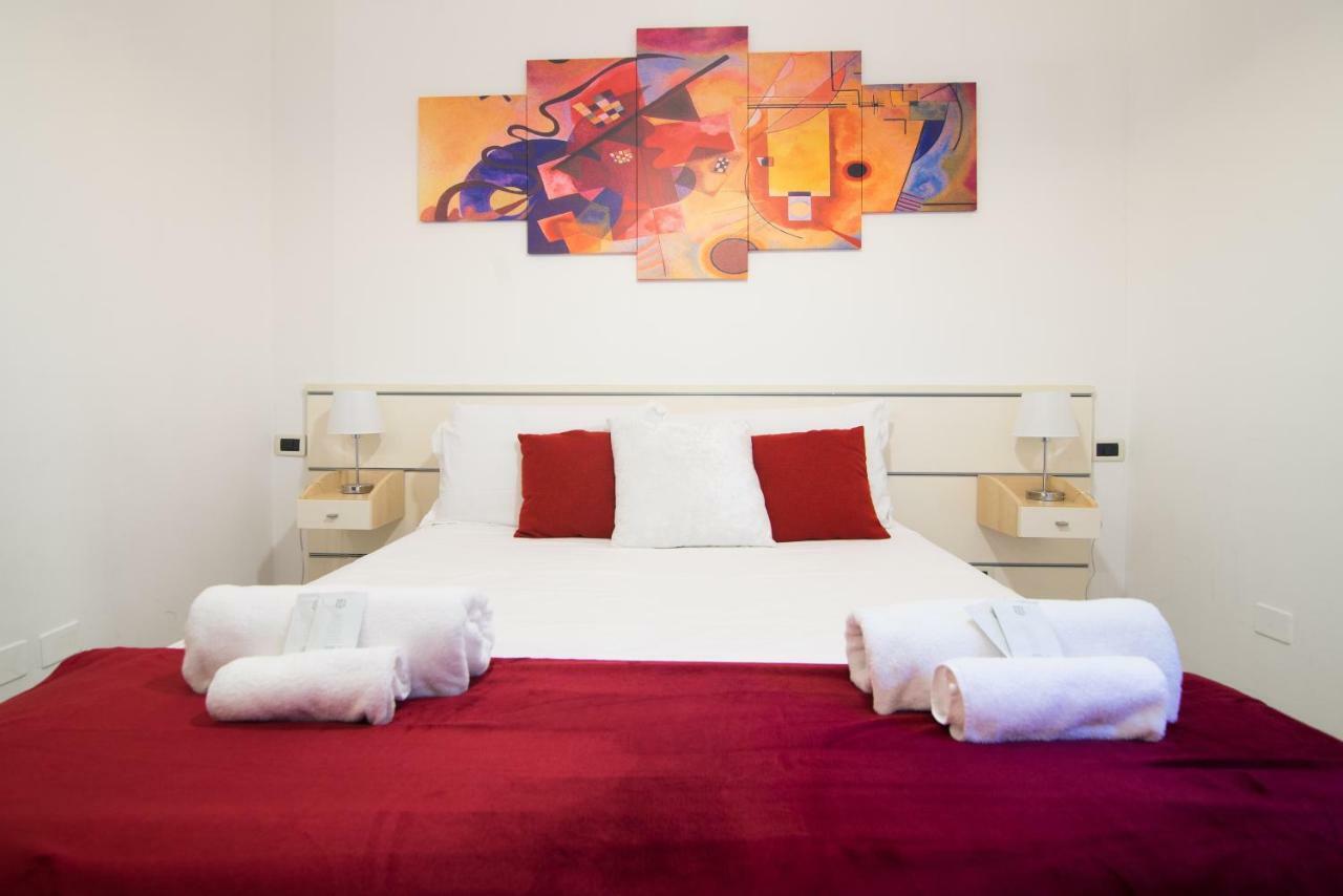 Appartamento 8- Tourist House Bologna - Light House - Self Check-In Esterno foto