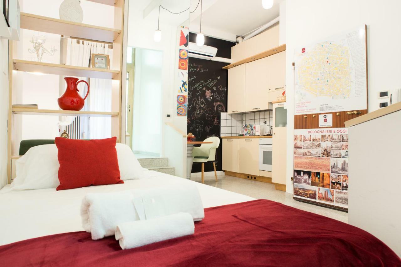 Appartamento 8- Tourist House Bologna - Light House - Self Check-In Esterno foto